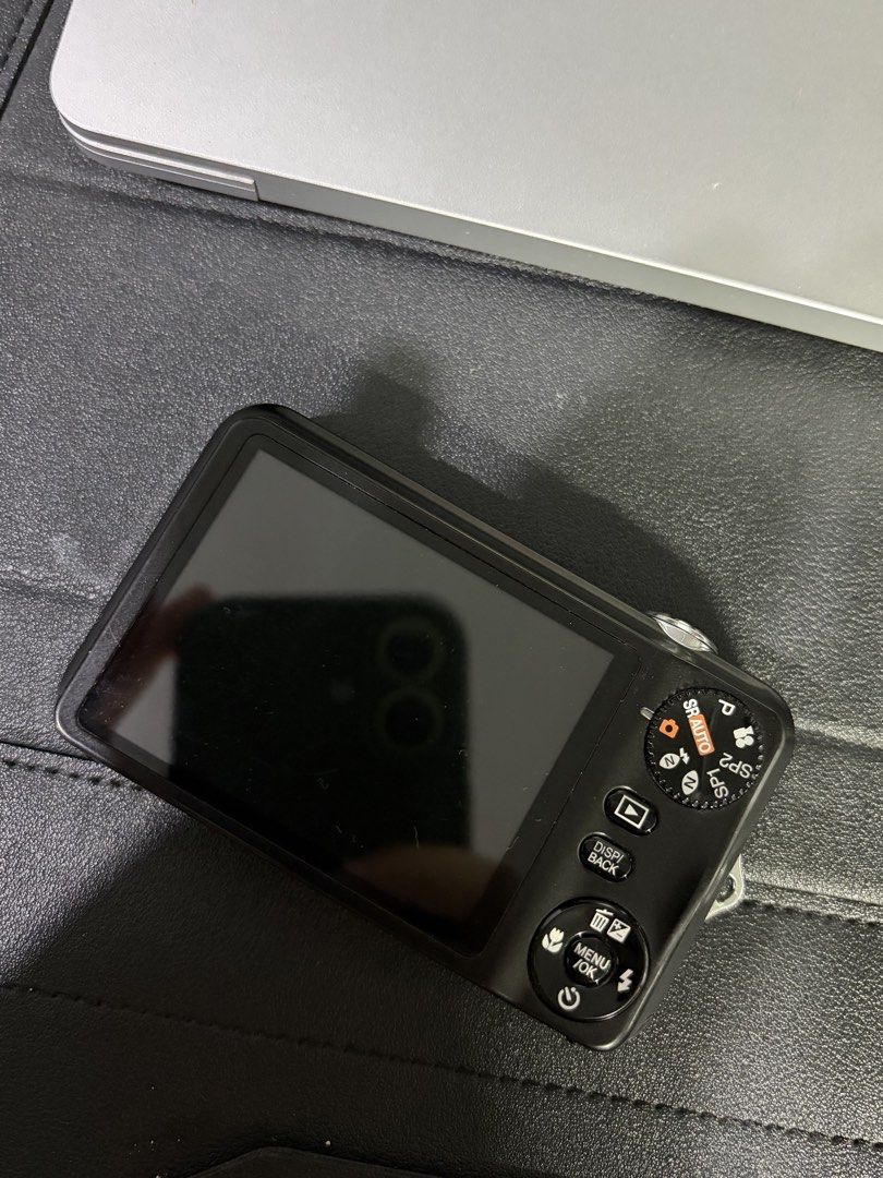 Fujifilm Digicam (Category: Cameras) located in Bulacan. Submitted by ajtwozero (Listing ID 1464509533, Image 2). Description: - Black Fujifilm FinePix JV - 14 Megapixels - Comes with charging cable - Tested and confirmed working -7/10 condition, no issues with the buttons -manage expectation, unit is old but well taken care off.
