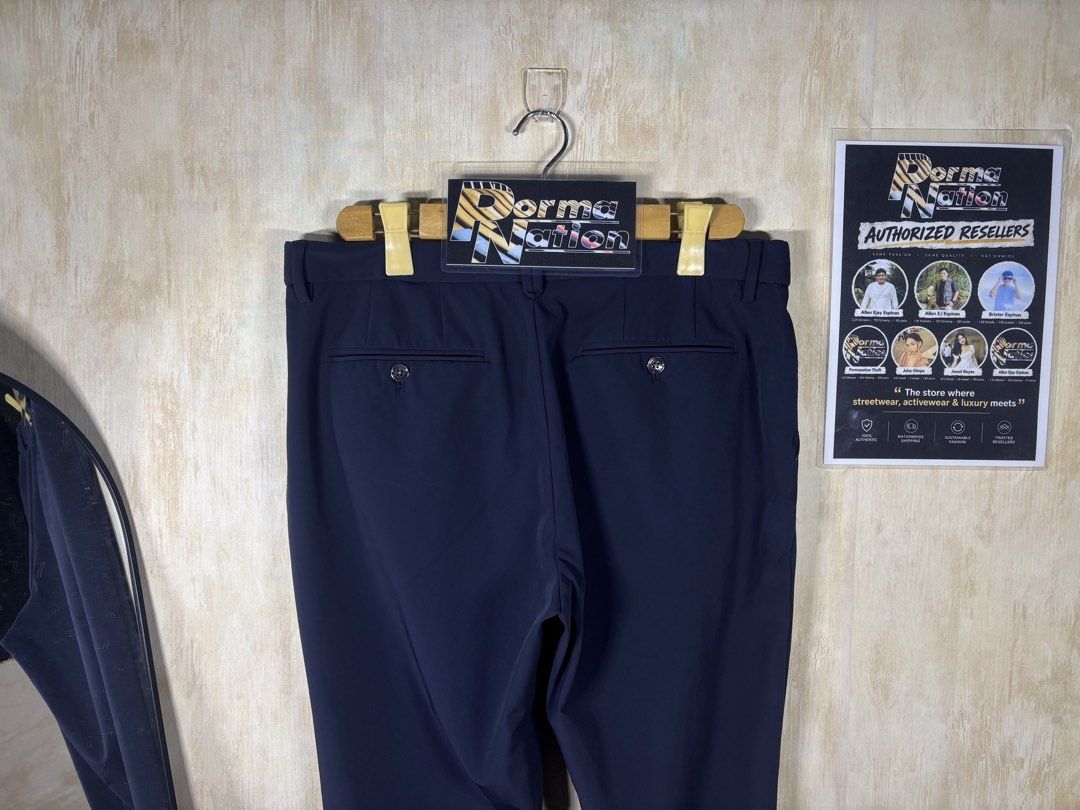 G2000 TECHWORK GOLF PANTS (Category: Trousers) located in Cabuyao City. Submitted by pormanation-thrift-store (Listing ID 1464394427, Image 3). Description: G2000 TECHWORK GOLF PANTS Condition: LIKE NEW Color rate: 10/10 (PWEDE SA MASELAN) Size: 34 Dimes: 34”Wx39”L Issue: NONE❌ Price: 1200.