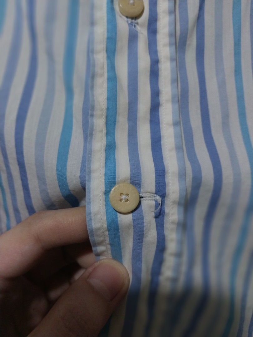 Gap Striped Short Sleeve Button Down Shirt (Category: Shirts) located in Manila. Submitted by PrinceDani.Clothing (Listing ID 1464443727, Image 3). Description: canali stripes button down polo xl fit 24in width 29-30in length excellent condition .