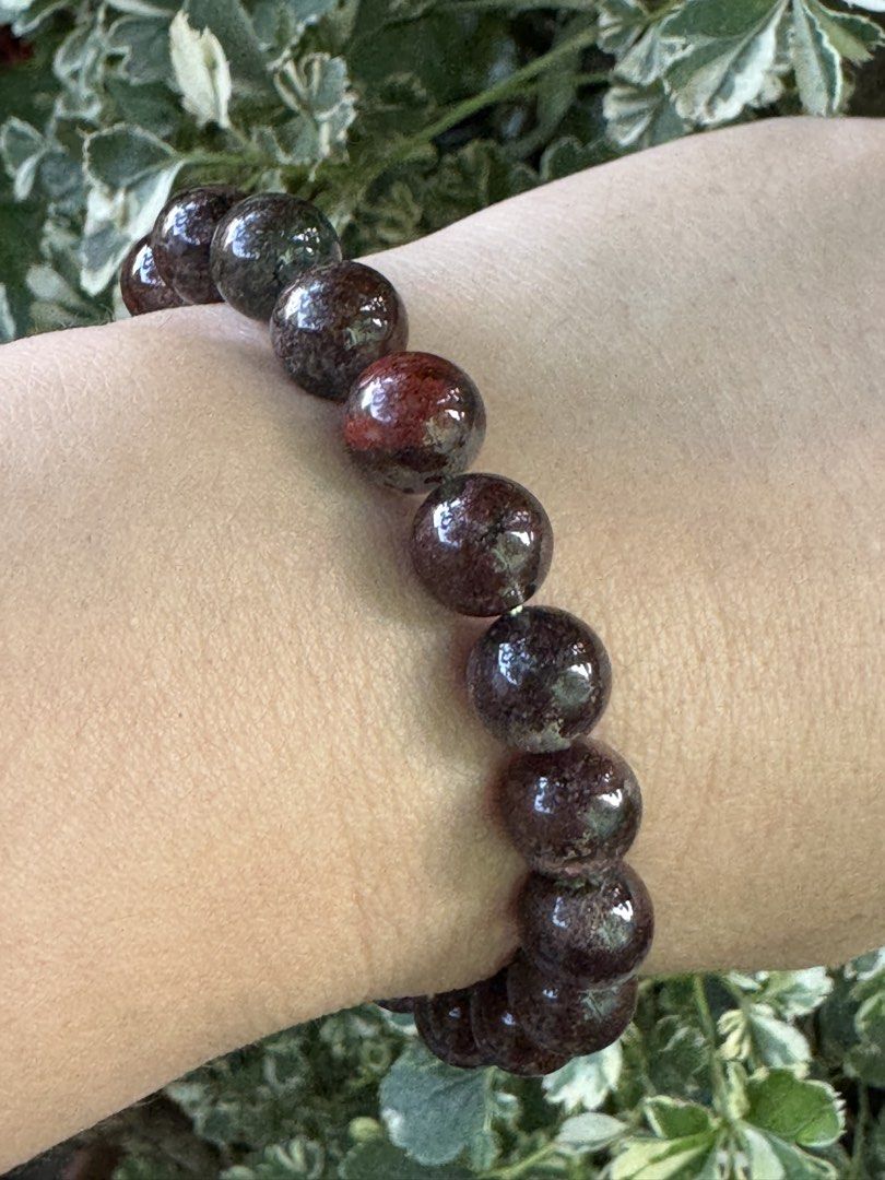 GARDEN PHANTOM BRACELET 🍉 B1_JC033 (Category: Bracelets) located in Bulacan. Submitted by selling_low_by_bella_ben (Listing ID 1464373135, Image 3). Description: GARDEN PHANTOM 🍉 B1_JC033 🏷️ 320 9+ mm beads 16 cm wrists.