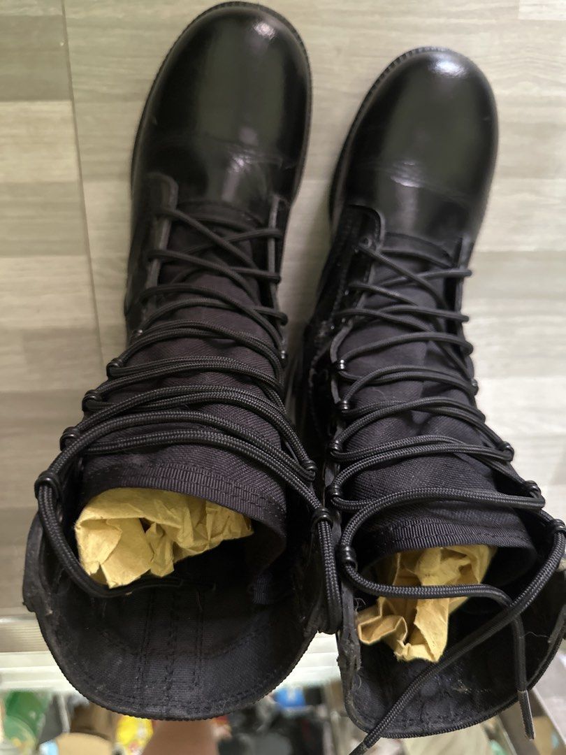 Gibson Black Combat Boots | Tactical Military style - Lug Sole US 7 (Category: Boots) located in Manila. Submitted by bessmarvin (Listing ID 1217431313, Image 3). Description: 11 inches=28cm outsole 🖤 Bess Marvin Curated Finds 🖤 A sturdy pair of Gibson black combat boots featuring a rugged military-inspired design and chunky lug soles. Purchased for a costume/event and worn for approximately one week only. Still in very good condition with plen