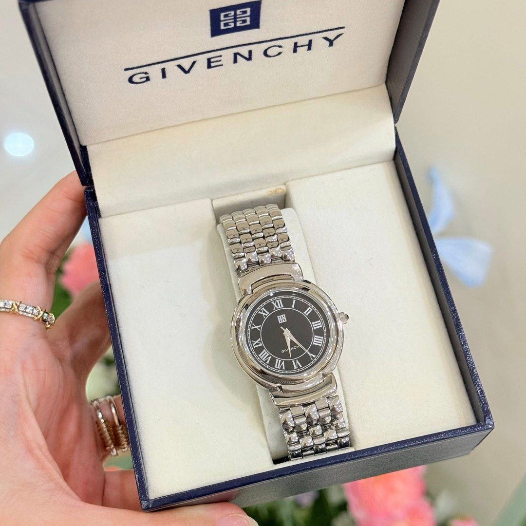Givenchy Watch with Box and Card (Category: Women's Watches) located in San Leonardo. Submitted by iluvkopiii (Listing ID 1464375498, Image 2). Description: Vintage Givenchy Quartz Watch ✨ Authentic. Bought in Japan Like-new condition ❤️ Complete with box & card.