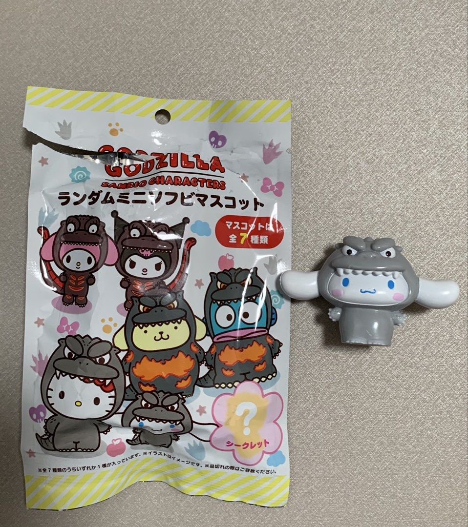 Godzilla Sanrio Characters Random Mini Sofubi Mascot Blind Box （分類：設計師玩具及盲盒）位於 Hong Kong。 由 tafuisss 提交（商品編號 1464472180，圖片 2）。簡介： Godzilla x Sanrio Characters blind box Sanrio x 哥斯拉盲盒 玉桂狗/Melody $70 (或換同款布甸狗）。