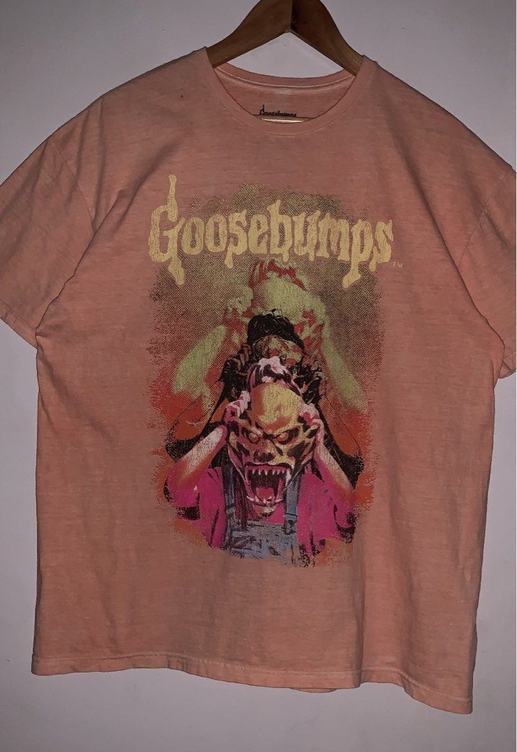GOOSEBUMPS FOR SALE (Category: Tshirts & Polo Shirts ) located in Angeles City. Submitted by browsetheracks (Listing ID 1464495567, Image 2). Description: FOR SALE GOOSEBUMPS THE HAUNTED MASK GRAPHIC HORROR TEE SIZE LARGE ON A SCHOLASTIC TAG (22×28) IN EXCELLENT CONDITION! NO ISSUE ₱550+SHIPPING FEE DM ME FOR MORE INFO 🔌 Note: Every item is photographed accurately to showcase its actual condition. Before shipping, each garment is meticulously cl