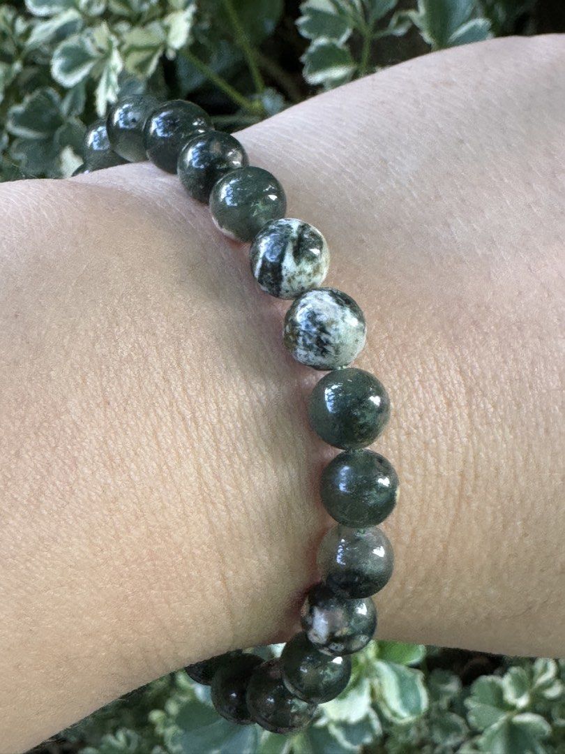 GREEN SAKURA BRACELET 🍉 B1_JC035 (Category: Bracelets) located in Bulacan. Submitted by selling_low_by_bella_ben (Listing ID 1464374642, Image 3). Description: GREEN SAKURA 🍉 B1_JC035 🏷️ 150 6+ mm beads, 16 cm wrist (1) 🏷️ 190 7+ mm beads, 16 cm wrist (1) 🏷️ 220 8+ mm beads, 16 cm wrist (1).