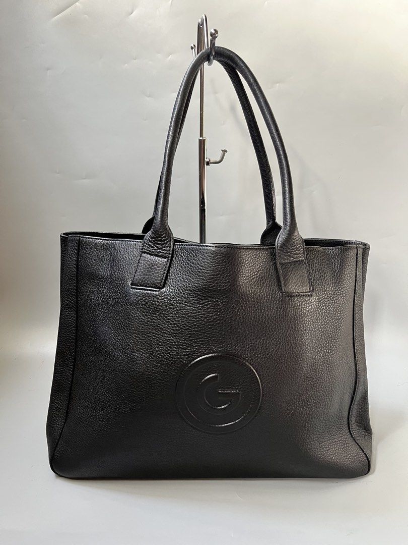Gres Paris (Category: Tote Bags) located in San Jacinto. Submitted by kellysthrift_ (Listing ID 1464468807, Image 2). Description: Gres parisGenuine leather Original from Japan .