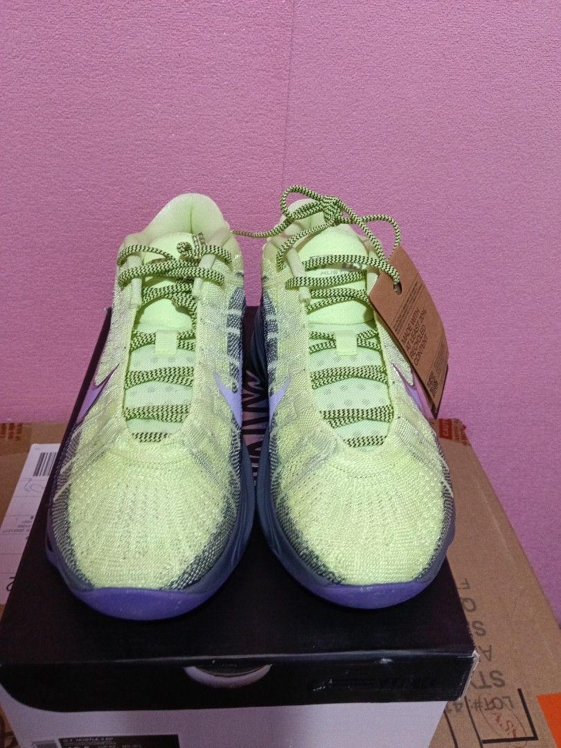 GT Hustle 3 EP (Category: Activewear) located in Cavite. Submitted by purplepink30 (Listing ID 1464428082, Image 2). Description: Shopworn Store display left side orig price : 10,295.00.