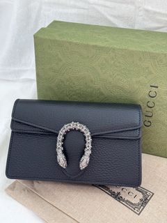 (Category: ) located in . Submitted by preloved_shopnow (Listing ID 1464445362, Image 1). Description: .