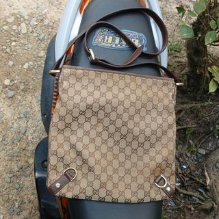 (Category: ) located in . Submitted by rdthriftshub (Listing ID 1464495297, Image 1). Description: .