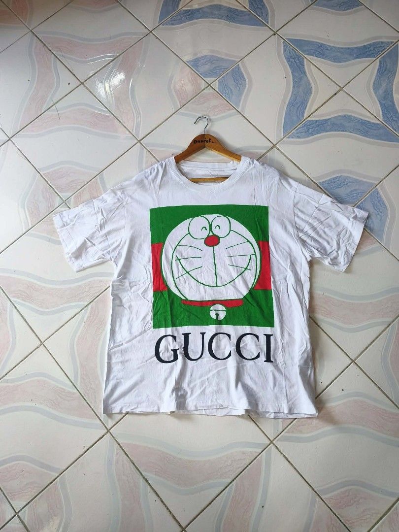 Gucci Shirt (Category: Tshirts & Polo Shirts ) located in Manila. Submitted by cookthrift (Listing ID 1464374067, Image 1). Description: 22/29 cut tag excellent puting puti .