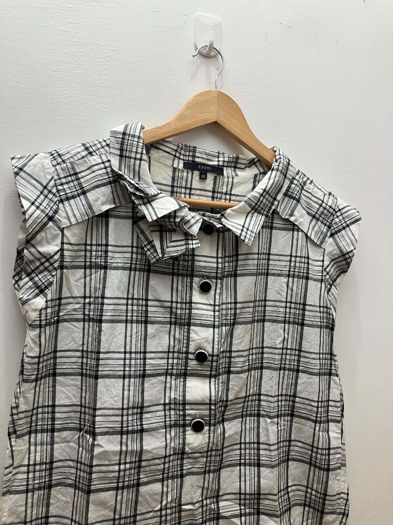 Gucci Sleeveless Shirt (Category: Sleeveless) located in Manila. Submitted by soflyapparel77 (Listing ID 1464437098, Image 2). Description: authentic dm for more details.