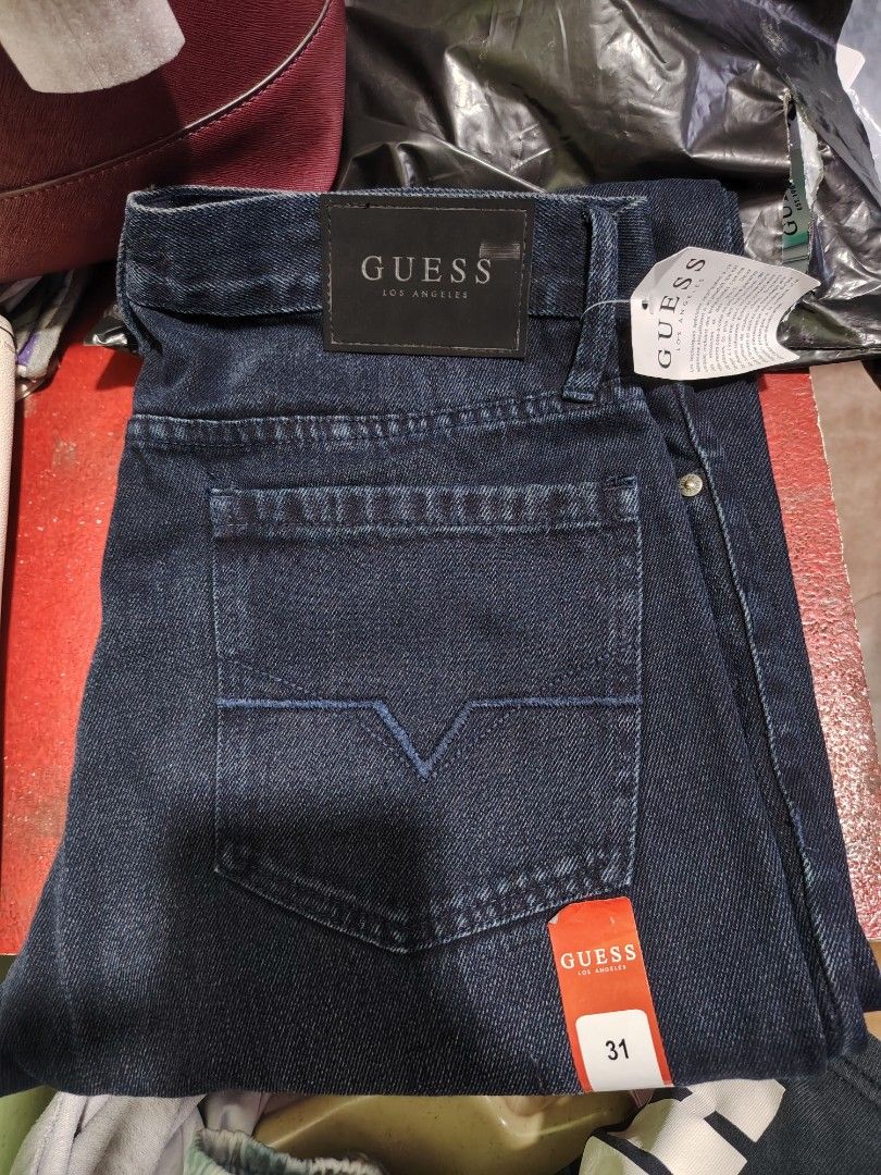 Guess brandnew jeans (Category: Jeans) located in Aroroy. Submitted by louiefinds26 (Listing ID 1464485290, Image 1). Description: .