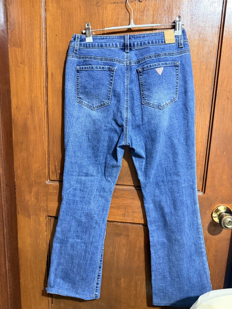 Guess Flare Denim Jeans (Category: Jeans) located in Manila. Submitted by declutterwithC (Listing ID 1464515633, Image 3). Description: Waist 38-30 inches Length 36-37 inches Semi stretchy Nakaka sexy ng hips and legs.