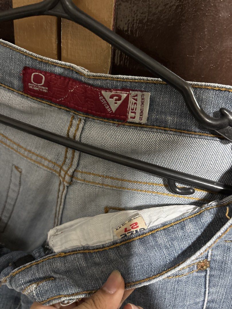 Guess jeans (Category: Jeans) located in Quezon City. Submitted by den.declutters (Listing ID 1464517266, Image 2). Description: Waist line is 27.