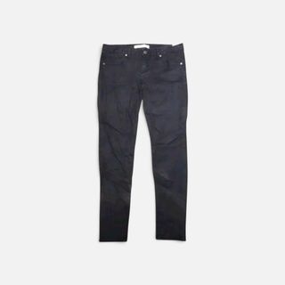 (Category: ) located in . Submitted by johnjohndripgoods (Listing ID 1464357584, Image 1). Description: .
