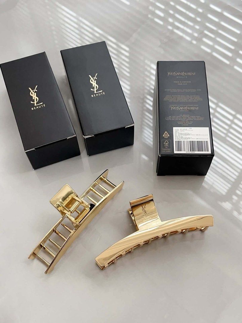 Gwp Ysl hair clip (Category: Hair Accessories) located in Imus. Submitted by diana2999 (Listing ID 1464514525, Image 1). Description: Gwp hair clip With box .