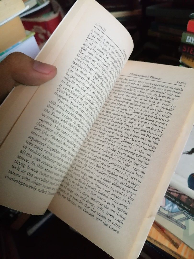 Hamlet (Category: Storybooks) located in Makati City. Submitted by booksbymarvin (Listing ID 1463668999, Image 3). Description: For sale Paperback In good condition MOD, MOP: LBC GRAB, GCASH, BPI.