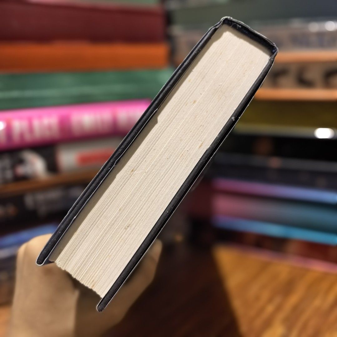 [HB] Heavenbreaker bu Sara Wolf (Category: Storybooks) located in Las Pinas. Submitted by nicsknacksandbooks (Listing ID 1464569962, Image 3). Description: .