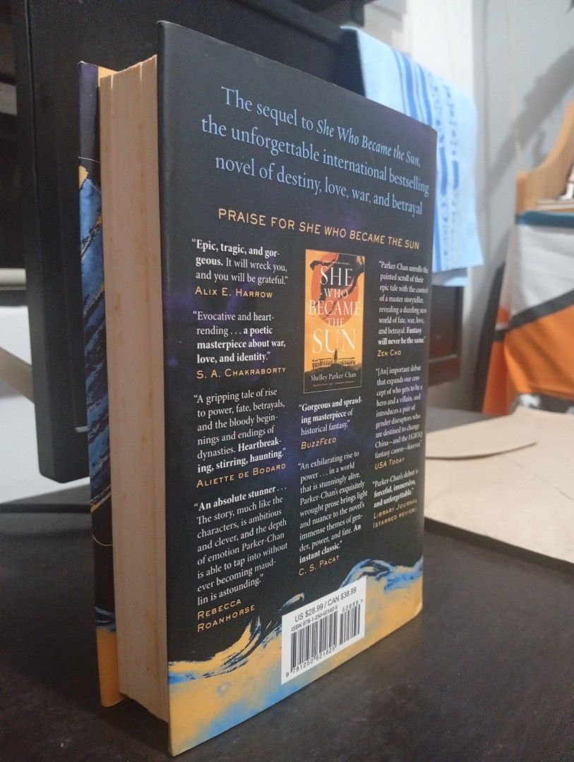 [HARDBOUND] He Who Drowned The World (Category: Storybooks) located in Calamba. Submitted by kkgian (Listing ID 1464502740, Image 2). Description: Hardbound Copy, Only issue slight yellowing. Last Price Indicated..