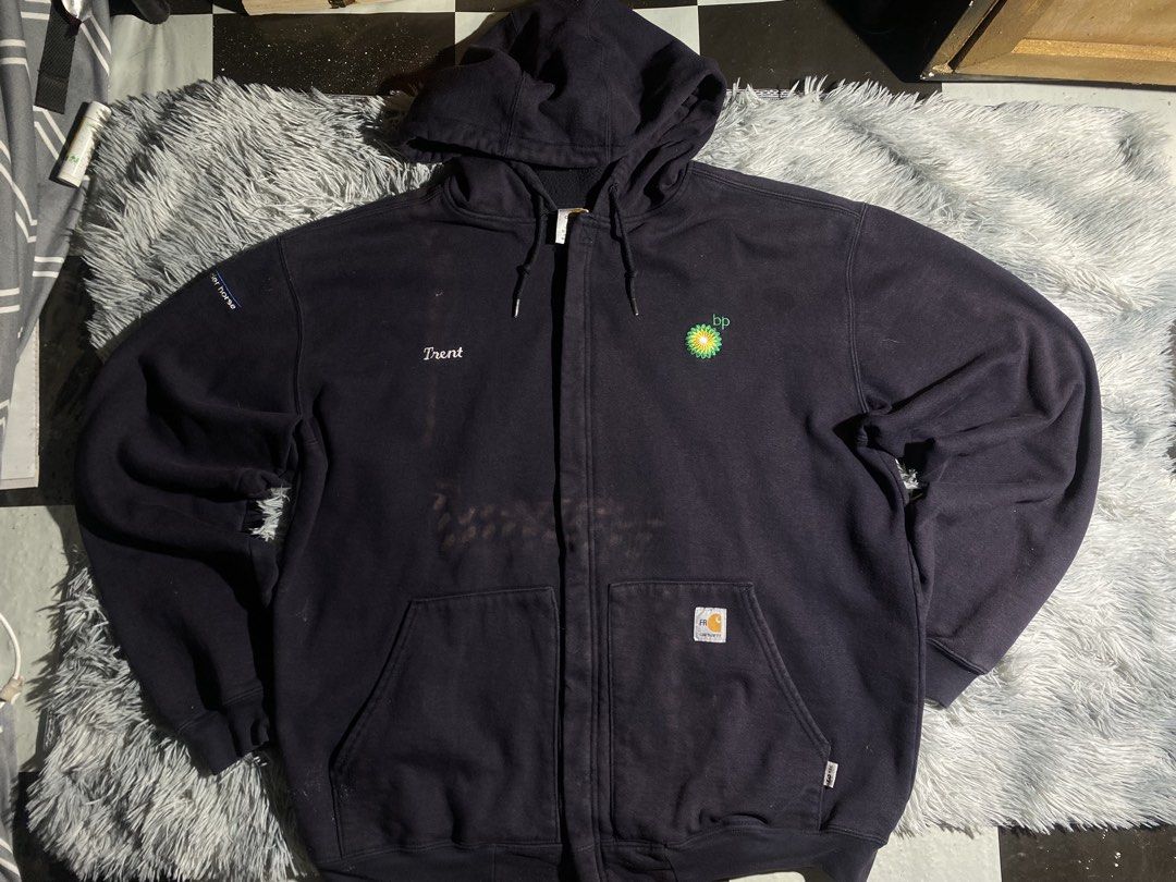 Heavy Carhartt Hoodie (Category: Coats, Jackets and Outerwear) located in Manila. Submitted by bozdaj (Listing ID 1464518874, Image 1). Description: Carhartt Hoodie with flaws price negotiable .
