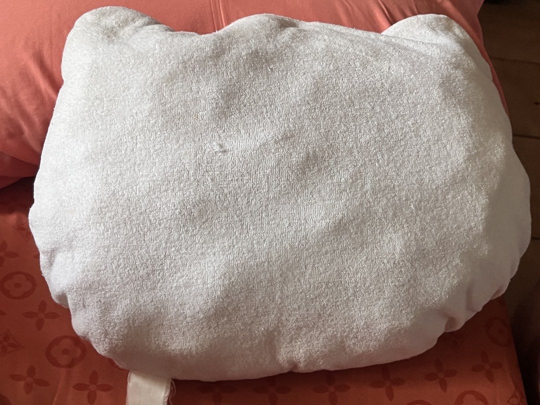 Hello kitty head travel pillow (Category: Plushies & Soft Toys) located in Paranaque City. Submitted by bonsaiart (Listing ID 1464456579, Image 3). Description: Pre owned Good condition 500+sf Payment via GCASH or paymaya Shipping via j&t No to cod / cop / meetup.