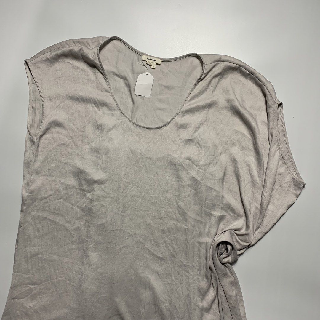 Helmut lang orbit tan asymmetrical Dress (Category: Luxury Apparel) located in Natividad. Submitted by endsource.ph (Listing ID 1464490864, Image 3). Description: Helmut lang orbit tan asymmetrical Dress ‎_____________ ‎Size: 4 Large - Medium Womens ‎Width : 18 ‎Length: 42 ‎(actual dimension) ‎______________ ‎Like New Condition ‎(use once or twice) ‎Lightly Used Condition ‎(used w/care) ‎______________ ‎Issue: none ‎Colors may vary due to lightin