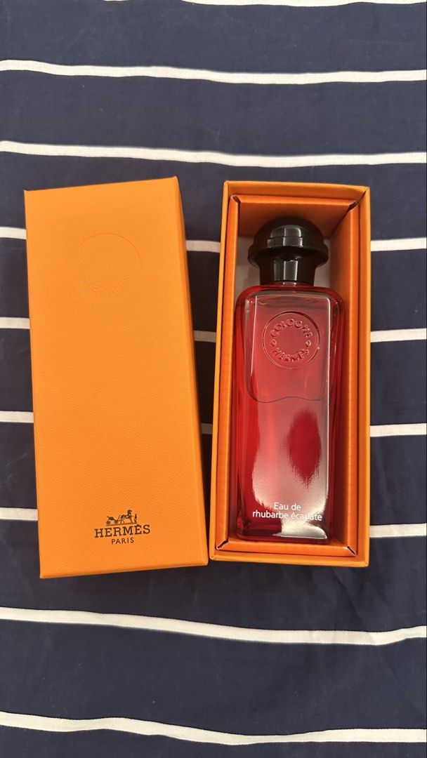 Hermes Eau de Rhubarbe Éclatante Eau de Cologne 100ml (Category: Fragrance & Deodorants) located in San Juan City. Submitted by dmchang (Listing ID 1464520911, Image 1). Description: Used 1 or 2 sprays only - Authentic Hermes Eau de Rhubarbe Éclatante Eau de Cologne - Size: 100ml - Scent Profile: Vibrant, fruity with prominent rhubarb notes - Packaging: Original orange Hermes box included - Versatility: Ideal for daily wear or special events - Or