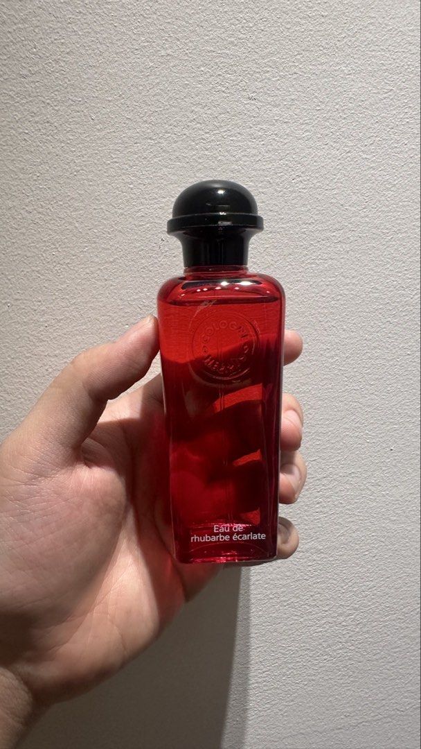 Hermes Eau de Rhubarbe Éclatante Eau de Cologne 100ml (Category: Fragrance & Deodorants) located in San Juan City. Submitted by dmchang (Listing ID 1464520911, Image 2). Description: Used 1 or 2 sprays only - Authentic Hermes Eau de Rhubarbe Éclatante Eau de Cologne - Size: 100ml - Scent Profile: Vibrant, fruity with prominent rhubarb notes - Packaging: Original orange Hermes box included - Versatility: Ideal for daily wear or special events - Or