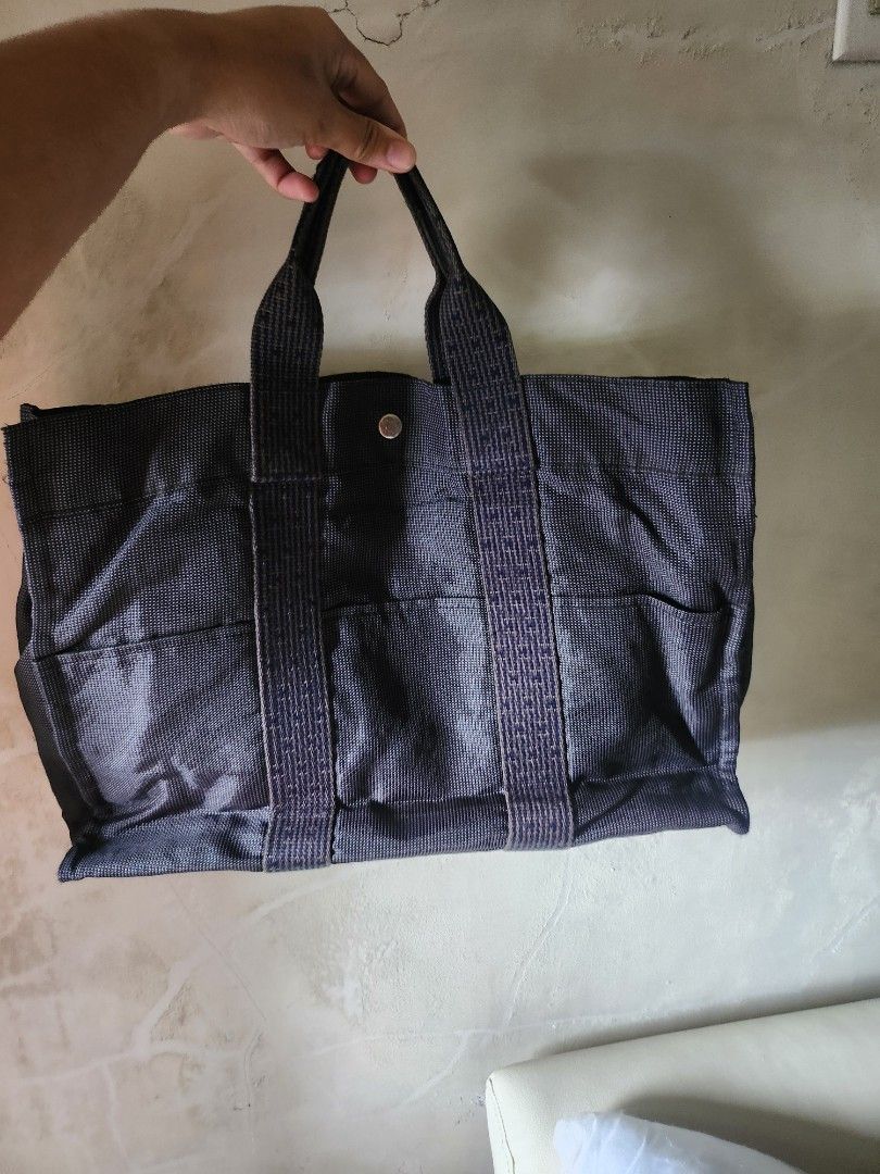 Hermes her totebag✨️ (Category: Luxury Bags & Wallets) located in Tagum. Submitted by _skybagph (Listing ID 1464444534, Image 1). Description: hermes her totebag authentic negotiable ✨️.