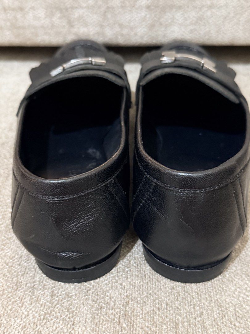 Hermes Loafers (Category: Loafers) located in Quezon City. Submitted by in_vogue (Listing ID 1464456326, Image 3). Description: 24cm ⚠️ DISCLAIMER | PLEASE READ CAREFULLY 1. All items are PRELOVED luxury shoes sourced from Japan (JP). 2. Items are shipped in excellent to good condition based on our quality standards. Once the item has been shipped, any damage, wear, or issues that may arise are beyond the seller’s responsibility. Please understan