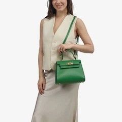Hermès Kelly handbag, (Category: Luxury Bags & Wallets) located in Puerto Princesa. Submitted by jercksthriftph (Listing ID 1464456872, Image 2). Description: Hermès Kelly handbag, excellent Condition need cleaning item is thrifted/ukay.