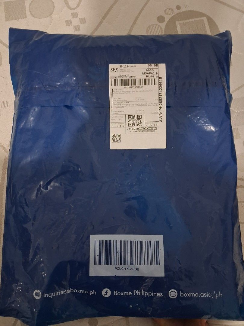 Herschel Supply Co. Heritage Backpack - Navy (Category: Backpacks) located in Pasig City. Submitted by supladoako (Listing ID 1464535406, Image 3). Description: - Brand new Navy Blue Herschel Backpack - Made from 100% recycled material - Features stylish brown leather accents - Comes with original tags and receipt - Perfect for school or everyday use - Still in original packaging.