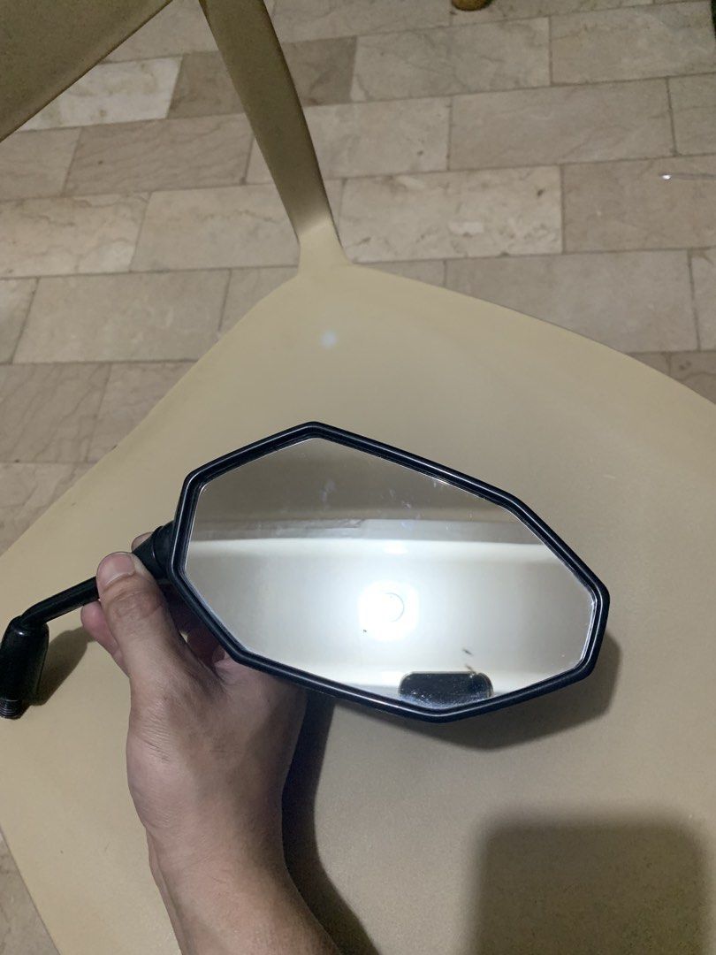 Honda ADV 160 Original Stock Side Mirror (Category: Body Parts and Accessories) located in Pasig City. Submitted by mrsantos7 (Listing ID 1464432344, Image 3). Description: Honda ADV 160 Original Stock Side Mirror ₱1,000/pair – negotiable • Perfect condition, no scratches • Used since January 2026 • Complete left & right • RFS: Nag-upgrade 📩 PM if interested..