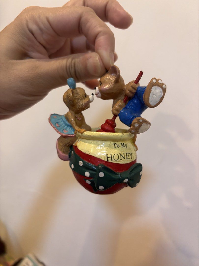 Honey Bear Christmas Tree Ornament (Category: Designer & Blind Box Toys) located in Quezon City. Submitted by onlinebazaare (Listing ID 1464508048, Image 3). Description: - Features two honey bears - Pot says 'To My Honey' - Comes in original packaging - Ideal for collectors or as a sweet gift.