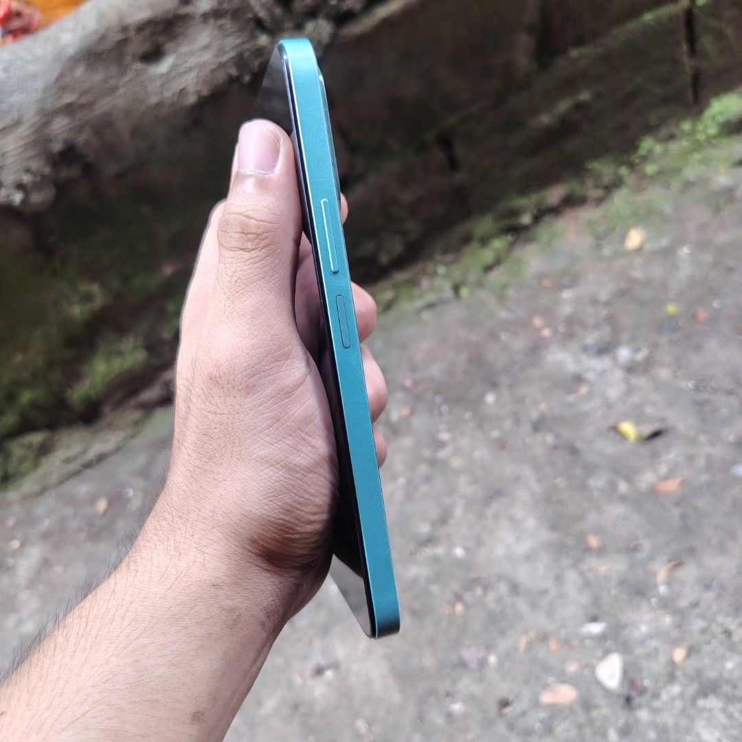 Honor (Category: Android Others) located in Manila. Submitted by quickpenguin.5d57e8 (Listing ID 1464411521, Image 3). Description: For sale Honor x6c no issue all working lahat pwde sa maarte 12/256gb side fingerprint 5300 mah battery, processor mediatek helio g81 ultra 6500 negotiable pa if interested kayo pm nyo Lang ako Antipolo area Lang ako, willing to travel den pag malayo kayo..