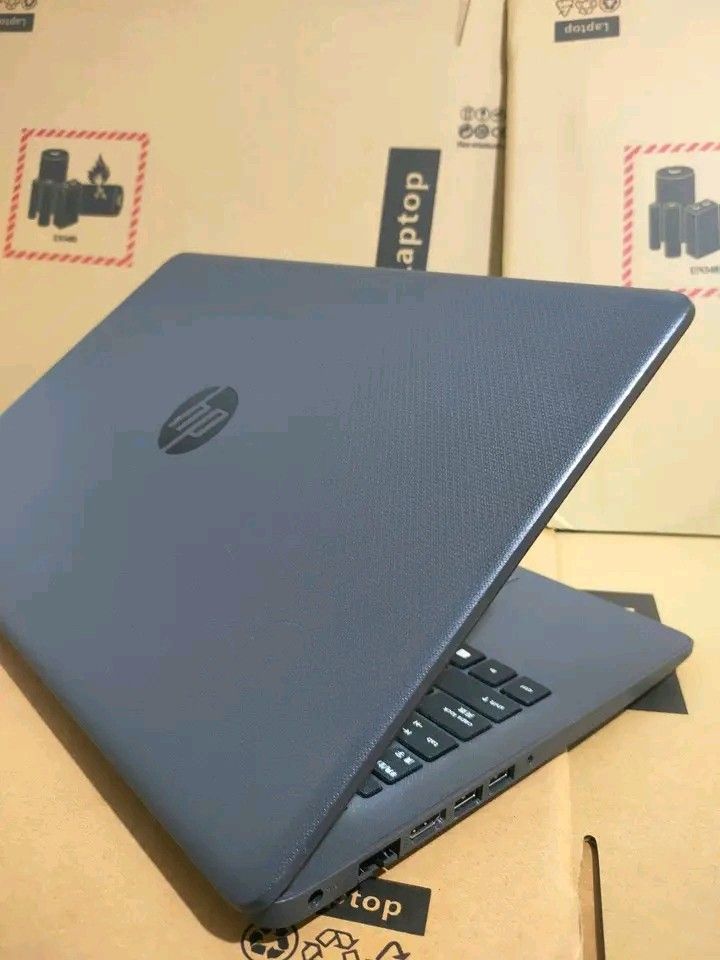 💜HP g7: Intel core i5 10thGEN💜 (Category: Laptops & Notebooks) located in Manila. Submitted by lonelyme_1986 (Listing ID 1464355158, Image 3). Description: 💜HP g7: Intel core i5 10thGEN💜 🛑intel Core i5 10thGen 1.19GHz ✅8GB RAM ✅256GB SSD Storage 🛑Intel hd graphics 🛑15'6 inches Screen ✅with NUMPAD KEYBOARD 🛑Good battery 🛑Wifi ready 🛑Bluetooth ready 🛑Camera ready 🔴HDMi ready #SLIMTYPE ✅Windows 11-with complete all applications #GoodQual