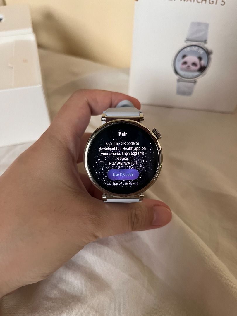 Huawei Watch GT 5 (Category: Wearables & Smart Watches) located in Pasay City. Submitted by reidene.ph (Listing ID 1464435751, Image 3). Description: Barely used Huawei Watch GT 5. Only used for tracking running and daily wear until I stopped wearing it completely. Smart watches just aren't for me </3 Here are some details: - Brand: Huawei - Model: Watch GT 5 - Size: 41 mm / 1.32-inch AMOLED circular display, a 9.5mm slim profile, and a stainless