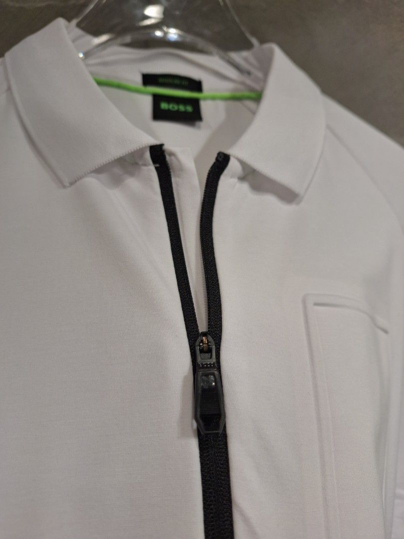 Hugo Boss drifit urban tech poloshirt (Category: Tshirts & Polo Shirts ) located in Santa Rosa. Submitted by pat0317 (Listing ID 1464355987, Image 3). Description: Hugo Boss urban tech golf poloshirt Brandnew no issue Medium - 20x27 XL - 22 x 28 Xxl - 23 x 29 Cod cop Lbc lalamove j&t.