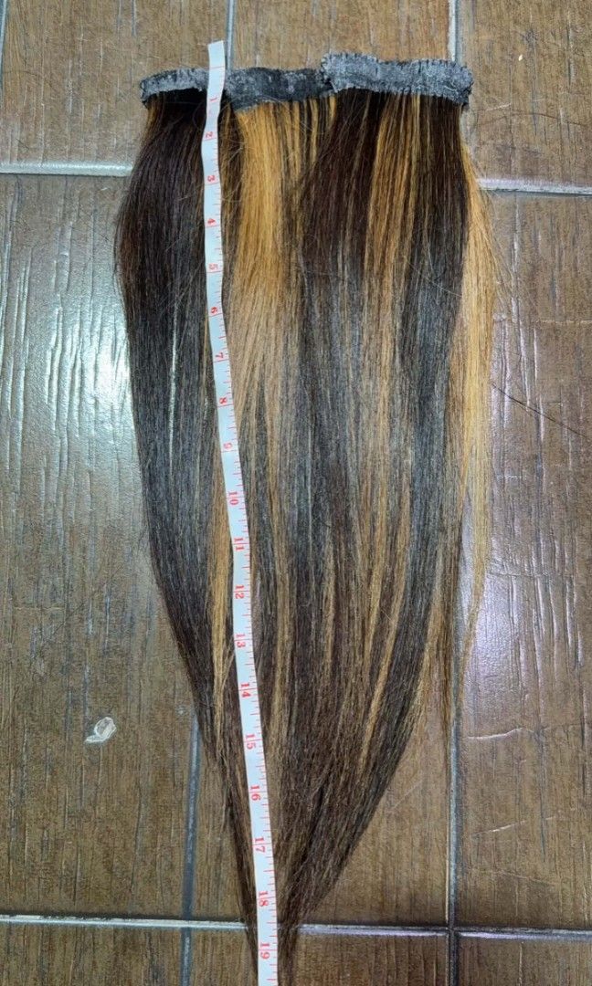 Human hair extension (clip ons) (Category: Hair Accessories) located in Mandaluyong City. Submitted by needs99 (Listing ID 1464569068, Image 2). Description: 100% Human hair extension (clip ons) 4clips 2pcs 3clips 1pc 2clips 3pcs 6panels/ Makapal 🩷 18inches/ Makapal Imus/Malate location.
