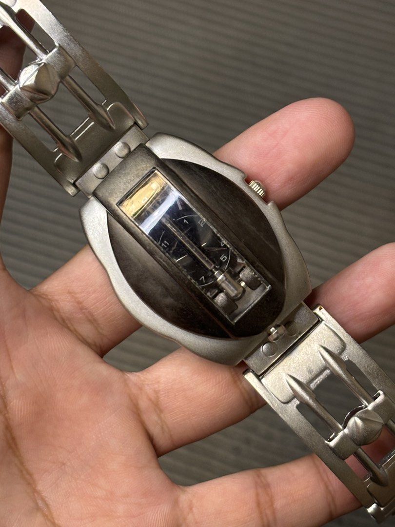 Ice Giga “Steampunk Shield / Mechanical Flip-Cover (Category: Men's Watches) located in Manila. Submitted by soughtafterseconds (Listing ID 1464470000, Image 2). Description: Ice Giga “Steampunk Shield / Mechanical Flip-Cover This Ice Giga “Steampunk Shield / Mechanical Flip-Cover” Quartz Watch is an incredible piece of late-1990s to early-2000s dystopian, cyberpunk-inspired JDM fashion horology. Mounted on a spring-loaded top hinge with a mechan