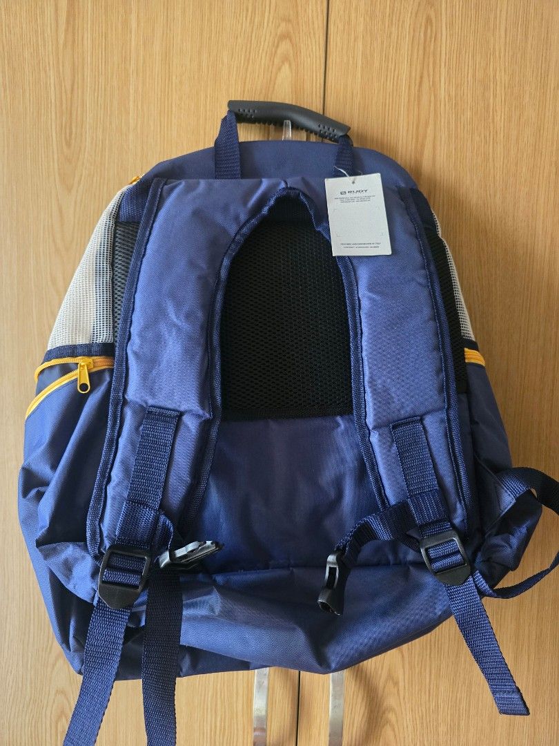 IM70.3 Puerto Princesa Backpack (Category: Backpacks) located in Taguig. Submitted by dhescabero (Listing ID 1464401943, Image 2). Description: IM70.3 Puerto Princesa Backpack with shoe compartment at the bottom, front side pockets, laptop sleeve inside php900 Strictly no reservations. item is only considered sold once fully paid location Acacia Estates Taguig. shipping via lalamove or J&T. SF shouldered by buyer..