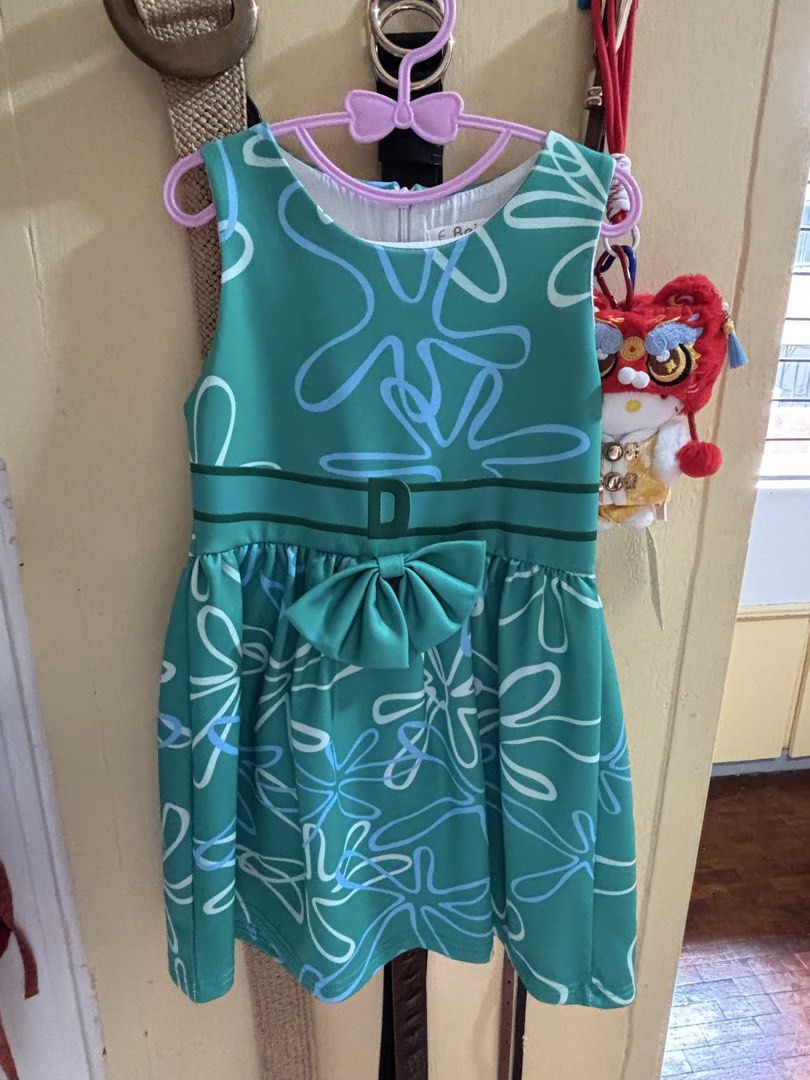 Inside out Disgust Dress Size 110 (Category: Babies & Kids Fashion) located in Manila. Submitted by haydee008 (Listing ID 1464391833, Image 1). Description: Inside Out Disgust Dress. Size 110 (fits 4-7 yrs). .