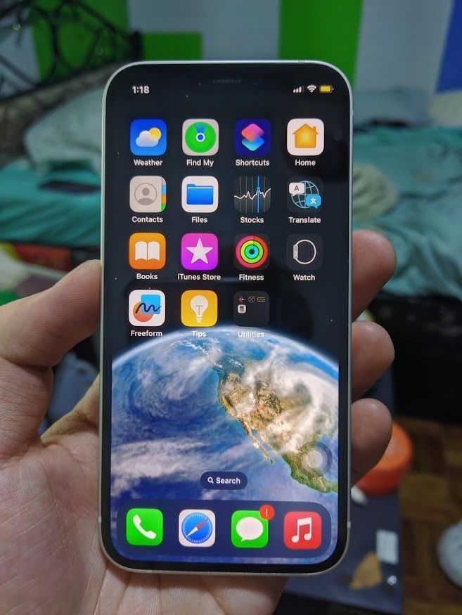 iPhone 12 Mini 64GB Factory Unlocked White (Category: Other Mobile & Gadget Accessories) located in Quezon City. Submitted by Mr.Skyler (Listing ID 1464566802, Image 1). Description: FOR ONLY 10.2K PRICE FACE ID AND TRUE TONE WORKING around 98% smoothness overall STILL PRESENTABLE NEVER BEEN OPENED OR REPAIRED 74% BATTERY HEALTH STILL ORIGINAL BATTERY GREAT BATTERY LIFE STILL FACTORY UNLOCKED OPENLINE TO ALL NETWORKS LATEST IOS 26.0 MEETUPS LRT 1