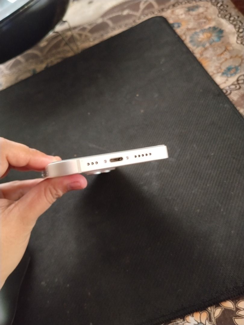 Iphone 14 (Category: iPhone 14 Series) located in Caloocan City. Submitted by ednrsolz (Listing ID 1464411012, Image 3). Description: ✨Looking for a reliable iPhone 14 that looks and feels brand new? This is the one! Bought directly from the official Apple Store. 🔋 Battery Health: 94% (Excellent peak performance) 📦 Storage: 128GB 💎 Condition: 100% smooth. Absolutely zero dents and zero scratches. Looks freshly unboxed. 💡 RFS: Upgrading to a n