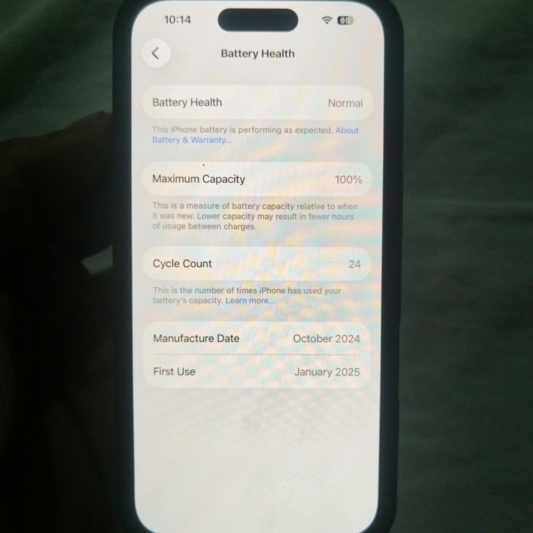 Iphone 16 no issue (Category: iPhone 16 Series) located in Manila. Submitted by uxj6f (Listing ID 1464507852, Image 1). Description: Open line No issue 100%battery Makinis Check to sawa on meet up .