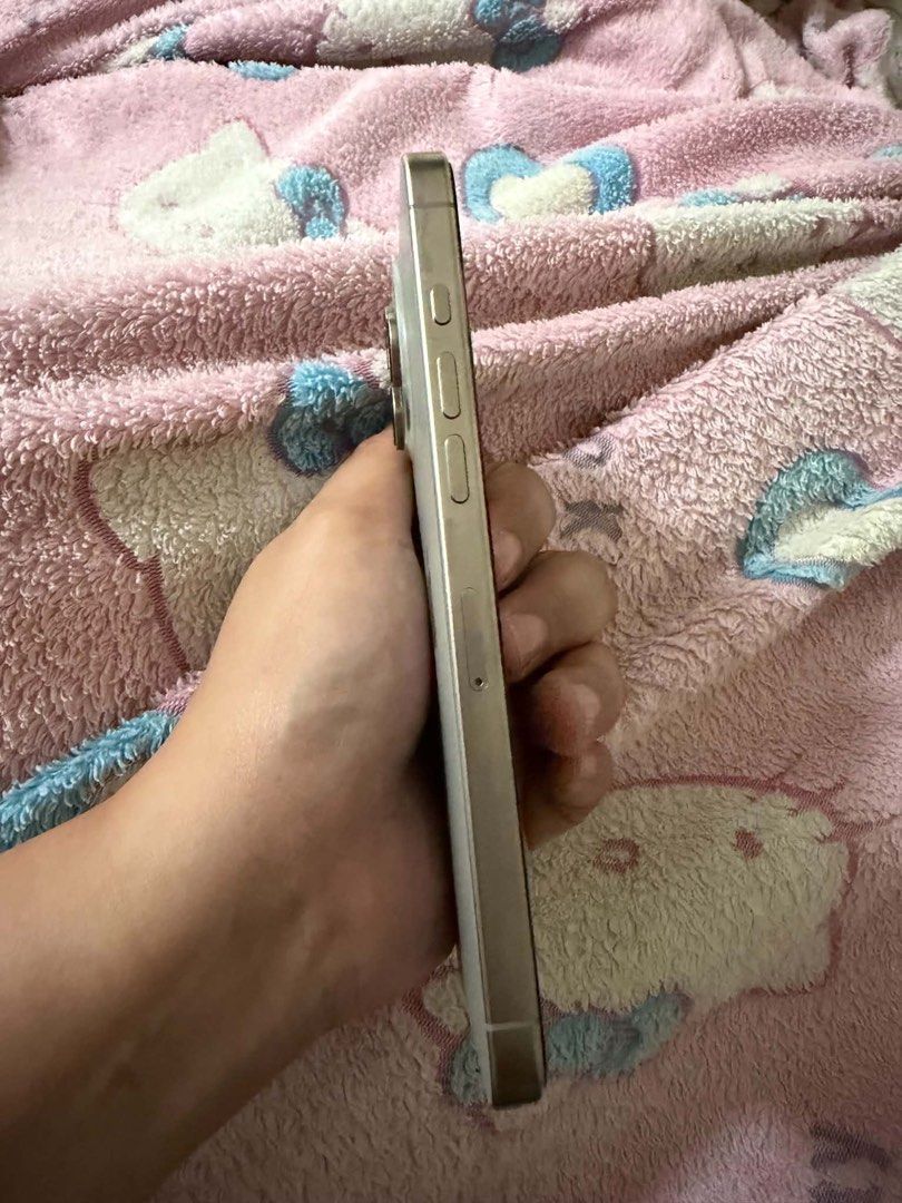 Iphone 16 pro max 512gb (Category: iPhone 16 Series) located in Quezon City. Submitted by maryash08 (Listing ID 1464382410, Image 2). Description: Iphone 16 pro max 512 gb 92% battery health Conplete with box and unused cord Local Variant With free otter case worth 5k.