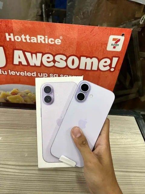 IPHONE 17 (Category: iPhone 17 Series) located in Silang. Submitted by appleflips (Listing ID 1464518698, Image 1). Description: for sale or swapan nyo‼️ 📌 iphone 17 lavender 📌 256gb 93% battery health 📌 4x/a local variant 📌 under warranty feb 2027 📌 may isang dent lang makinis as in 📌 with complete inclusions 📍cavite location ko, pwede meetup or pickup sa sure buyer.
