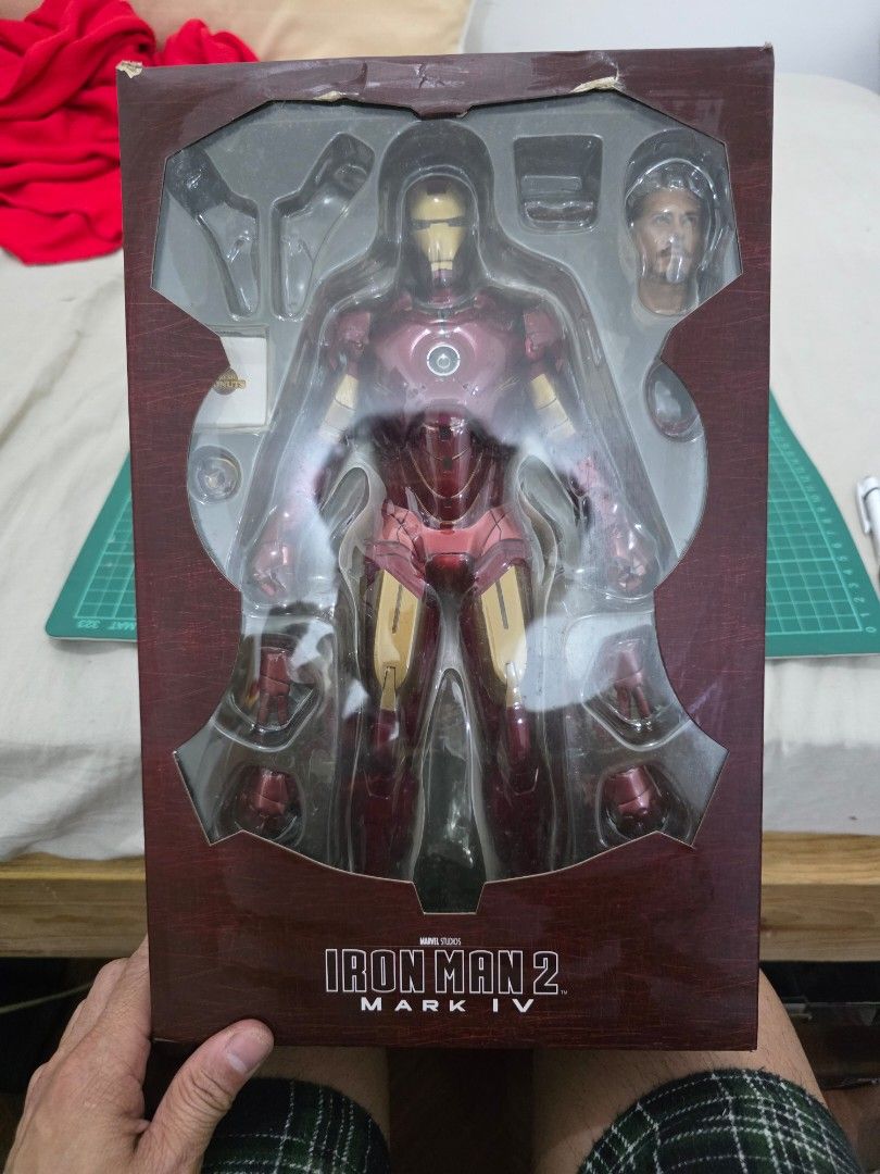 IRON MAN 2 Mk IV (Category: Figurines & Statues) located in Manila. Submitted by everyallmustgo (Listing ID 1464556204, Image 1). Description: NEGOTIABLE.