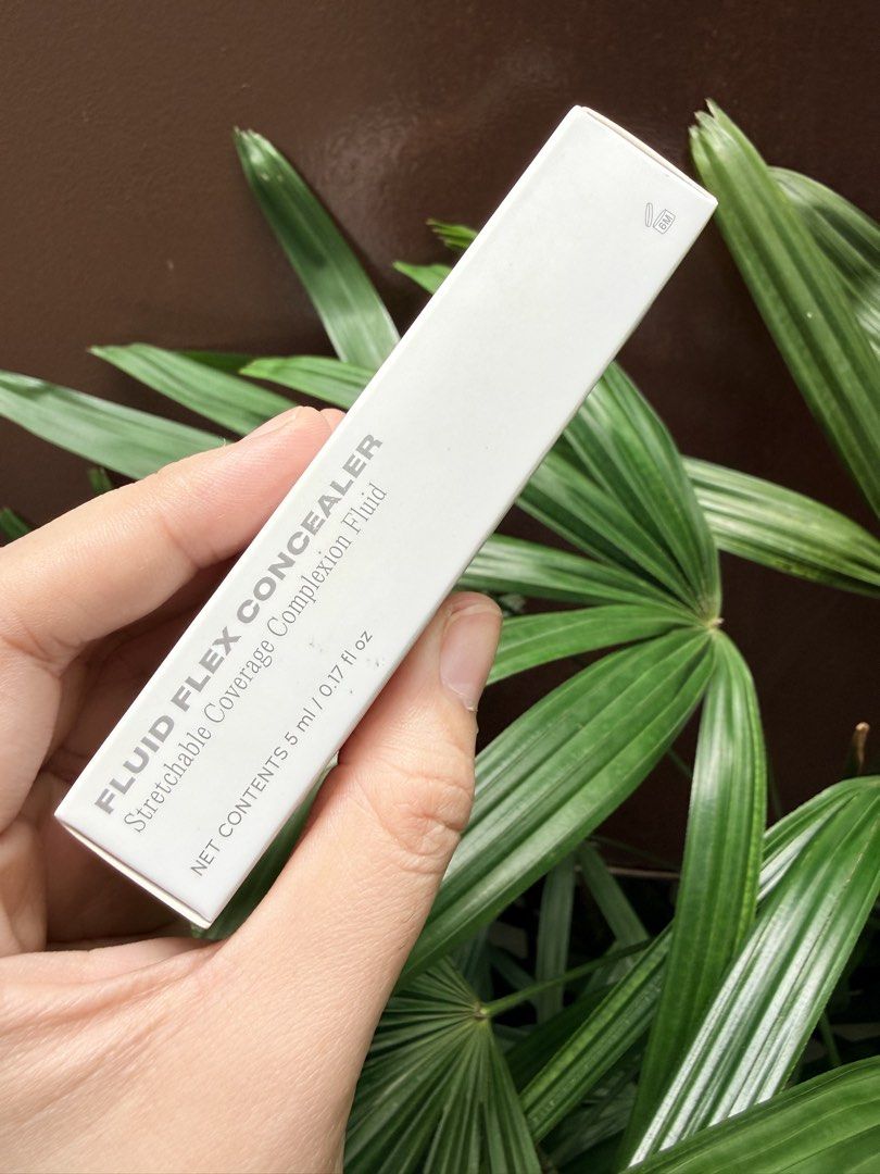 ISSY FLUID FLEX CONCEALER Stretchable Coverage Complexion Fluid (Category: Makeup) located in Manila. Submitted by jfodoit0023 (Listing ID 1464387205, Image 1). Description: .
