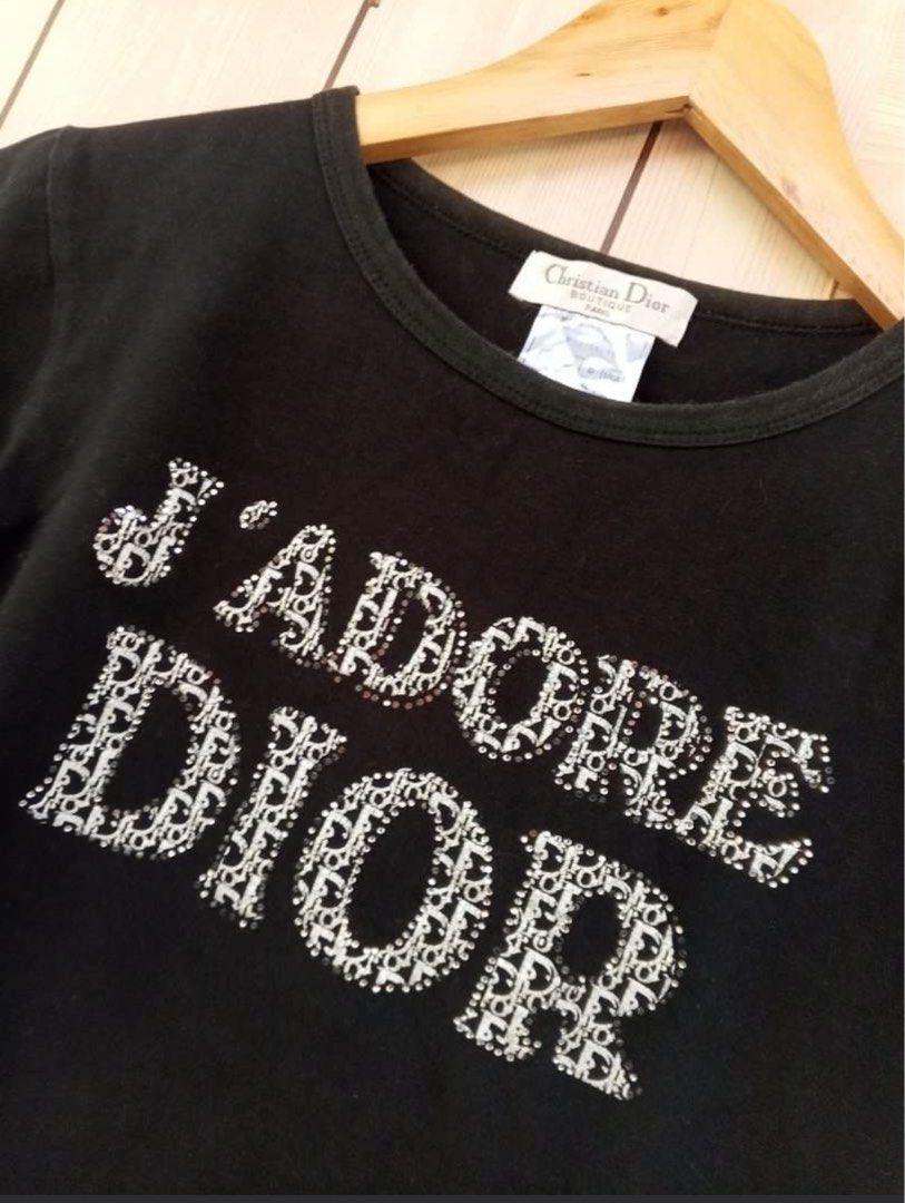 J dior knttied (Category: Shirts) located in Manila. Submitted by y2karchive (Listing ID 1464447862, Image 3). Description: Authentic Meduim size Good condition No flaws Check deta.